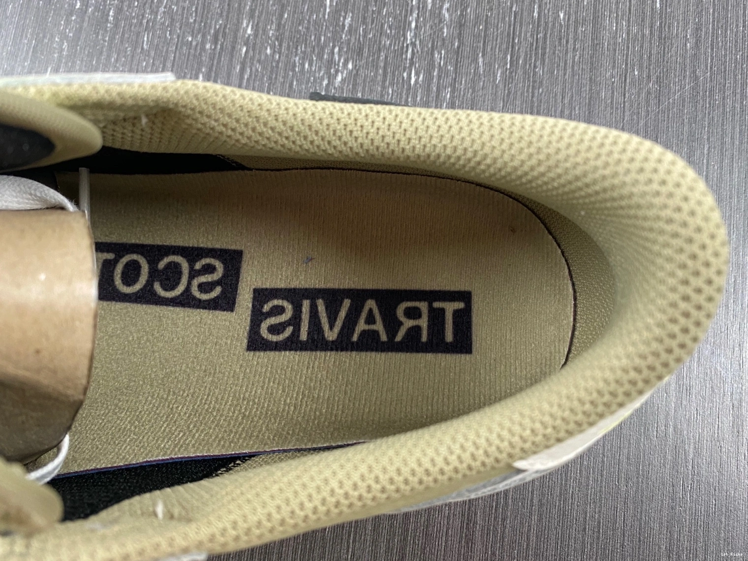 Retro 1 Neutral Golf Jordan FZ3124-200 Olive Low Scott Travis 0423